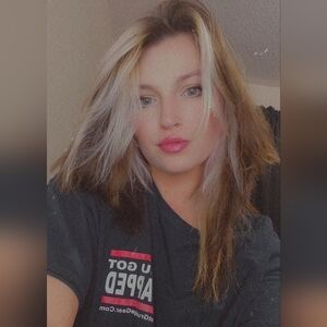 Meet your Posher, Kiley